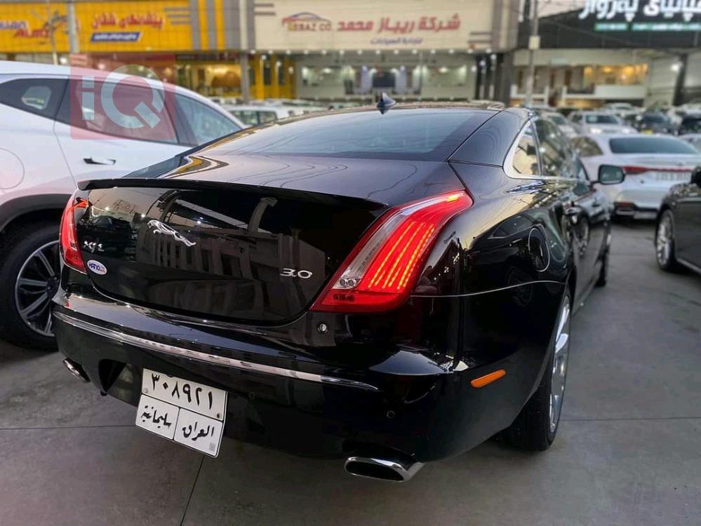 جاكوار XJ